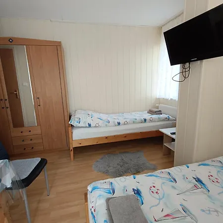 U Izy I Romana Πανσιόν Jarosławiec