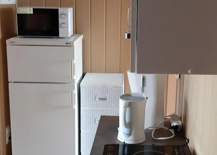 U Izy I Romana Pensión 3*