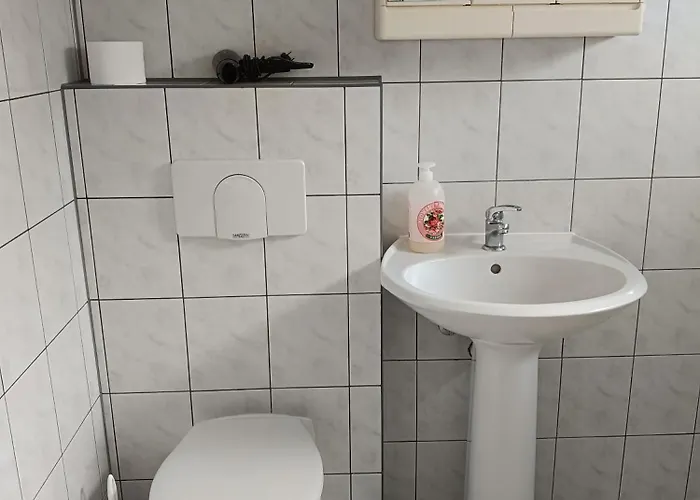 U Izy I Romana Pensión Jarosławiec